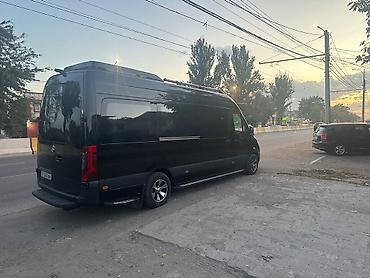 Пассажирский бус на заказ: VIP салон 
Бус на заказ — 3