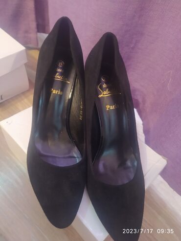 Женская обувь: Туфли Aigle, 39, цвет - Черный