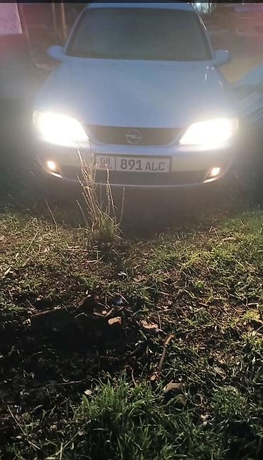 Opel: Opel Vectra: 2002 г., 2.2 л, Механика, Дизель, Хэтчбэк — 6