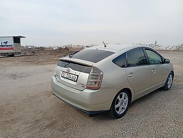 Toyota: Toyota Prius: 2005 г. — 9