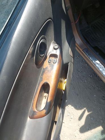 эшик б у: Daewoo Matiz: 2003 г., 0.1 - engine capacity л, Кол менен иштөөчү, Бензин, Хетчбек — 4