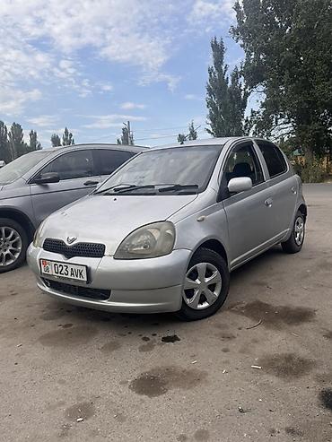 byd e1: Toyota Vitz: 2000 г., 1 л, Автомат, Бензин, Хэтчбэк — 1