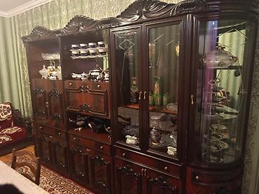 çay: Klassik üslubda iri ölçülü qonaq otağı vitrini-bufet dəsti — 2