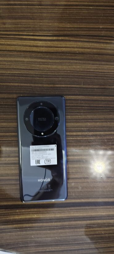 Apple iPhone: Honor X9, rəng - Qara