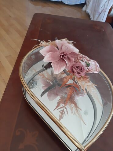 Xonça: Tezdir iślenmeyiib 
26eded 
hamisi birlikdə 1000 AZN — 17