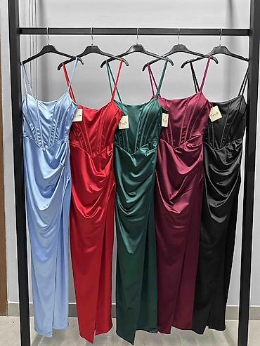 Haljine: ❤️Elegantna večernja haljina – model bez bretela sa visokim prorezom — 16