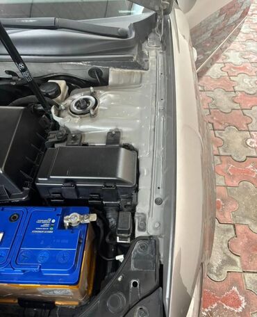 Honda: Honda : 2.4 l | 2011 il Sedan — 5