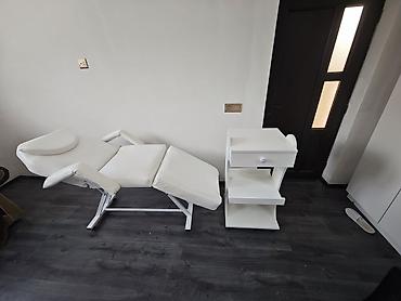 Salon, tibbi mebel: Təzədirİstifadə edilməyib Qollu Ağ Masaj kreslosu (stolu) Etejerka — 1