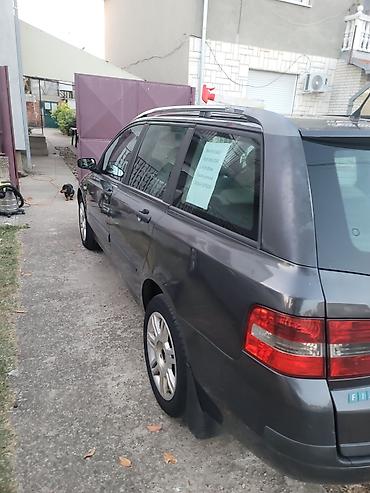 Fiat: Vlasnik 7 godina,2 kljuca,redovno odrzavan,do velikog servisa na lalafo.rs — 13 Fiat: Vlasnik 7 godina,2 kljuca,redovno odrzavan,do velikog servisa — 13