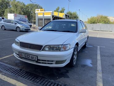 Toyota: Toyota Qualis: 1997 г., 2.5 л, Автомат, Бензин, Универсал