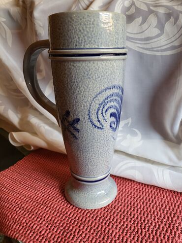 Stare vaze i dekor: Krigla nova 1960g + Marzy--Remy Nemacka. Krigla nova rucni rad,sve — 1