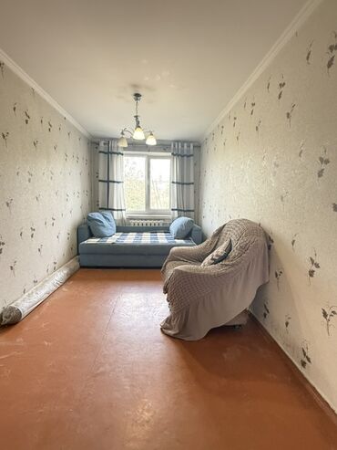 продается квартира 2 комнатный: 3 комнаты, 58 м², 104 серия, 3 этаж, Старый ремонт