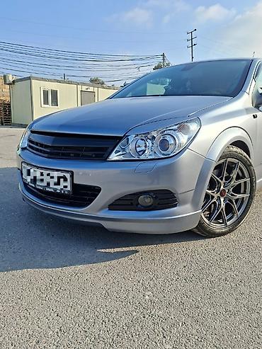 li 9: Opel Astra: 1.9 l | 2008 il 19000 km Sedan — 3