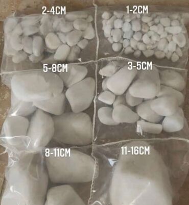 Dekorativ daşlar: Ağ daşlar.Dekorativ Ağ daşlar Təbii daşlardır.kiçik orta və böyük — 8