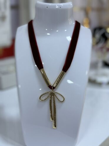 Bijuteriya dəstləri: Qadın bəzək aksesuarları – geniş seçim Məhsullar: - Qızılı tonlarda — 89