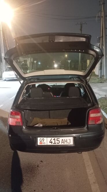 Volkswagen: Volkswagen Golf: 2003 г., 2 л, Автомат, Газ, Хэтчбэк — 6