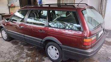 Volkswagen: Volkswagen Passat: 1992 г., 2 л, Механика, Бензин, Универсал — 3