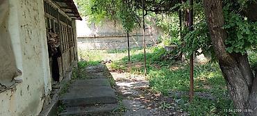 каракол комната: 12 соток, Кызыл китеп — 3