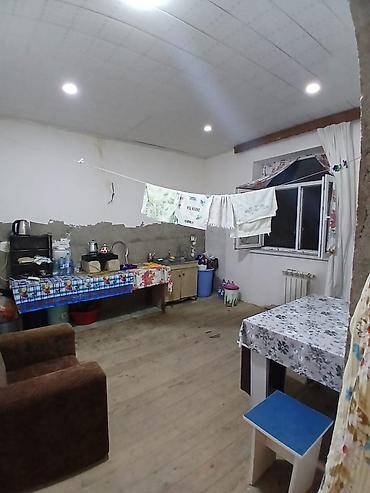 qarayev: Bahar 3 otaqlı, 111 kv. m, Orta təmir — 8