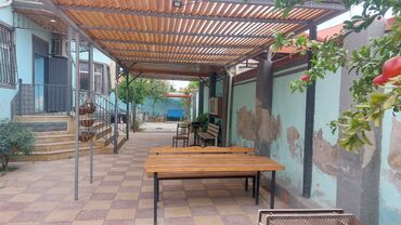 Bağ evlərinin satışı: Bakı, Pirşağı qəs., 180 kv. m, 4 otaqlı — 4