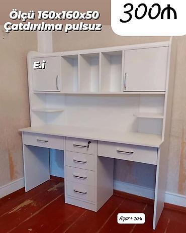 ofis masa: Məhsul: Aşağı hissəsi çekmecəli iş/oxu masası, üstündə rəf və şkaflı — 1