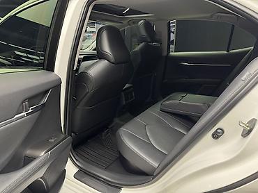 kamri 75: Toyota Camry: 2023 г., 2.5 л, Автомат, Гибрид, Седан — 10