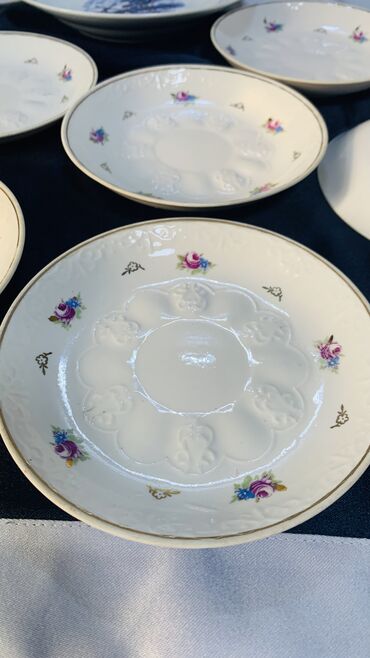 Наборы посуды: Блюдца Дулево старое Полонное 1 штука -250 сом Стаканы по 250 сом — 1