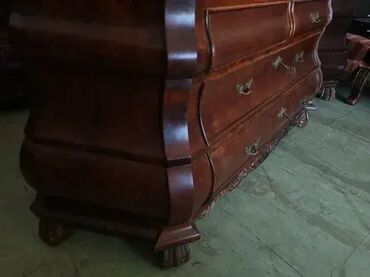 Stilske vitrine: Vitrina u odlicnom stanju. Visina 215cm Sirina 155cm Dubina 45 cm — 14