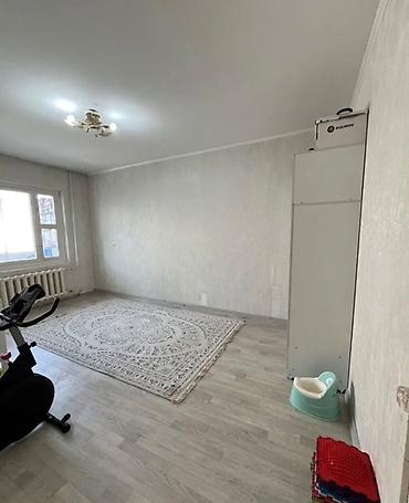 Продажа квартир: 1 комната, 35 м², 105 серия, 5 этаж, Косметический ремонт — 10