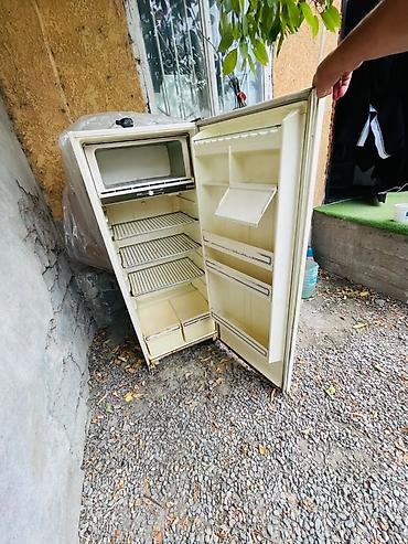выбор номера о: Продаю Однодверный холодильник с морозильной камерой сверху — 4