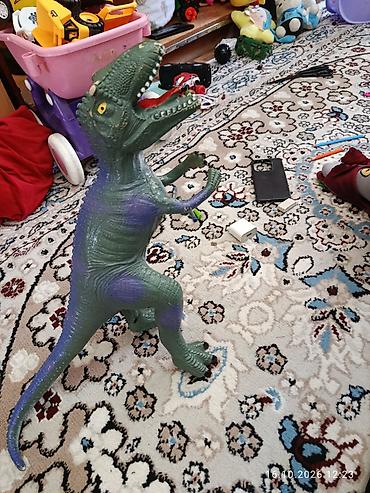 надувной динозавр: Большая фигурка динозавра T‑Rex для детей. - Реалистичный дизайн — 1