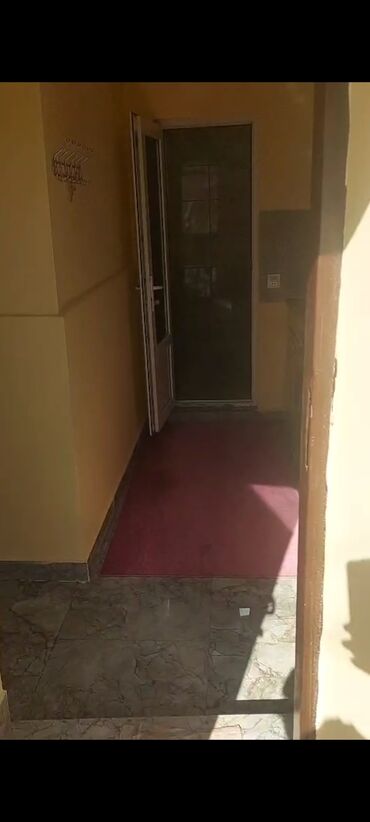 Uzunmüddətli kirayə evlər: 40 kv. m, 1 otaqlı, İnternet, Telefon, Qaz — 4