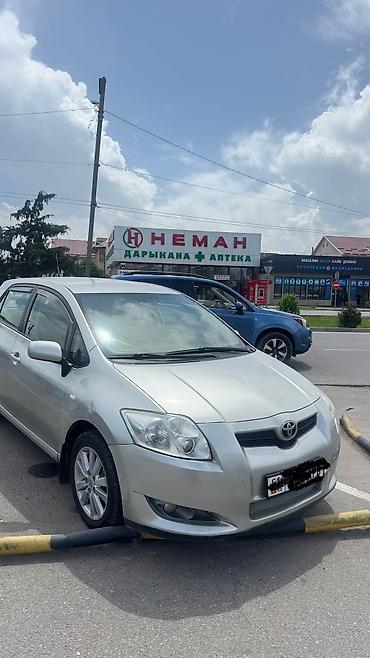 auris: Toyota Auris: 2007 г., Робот, Бензин, Хэтчбэк — 3