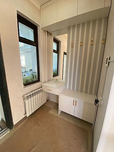 Продажа коттеджей и домов: Продаётся дом с участком 6 соток в районе АУЦА Локация: чуть выше — 9