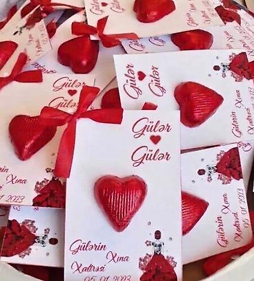 alma gülü: Məhsul: Zərif gül kompozisiyaları və şokoladlı buketlər - Ağ qutuda — 7