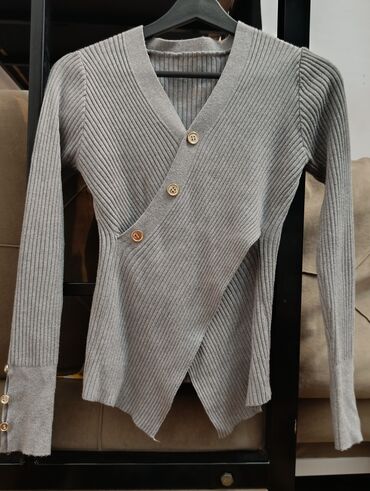женские пиджаки жакеты: Женский джемпер/кардиган из трикотажа Универсальный базовый серый