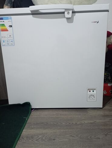 Холодильники: Холодильник Avest, Новый, Минихолодильник