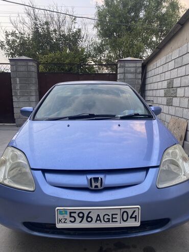 honda avto: Хэтчбек Honda Civic 2002 1.6 бензин правый автомат Машина в хорошем