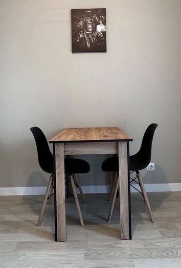 стеклянный обеденный стол: Кухонный Стол, цвет - Белый, Новый