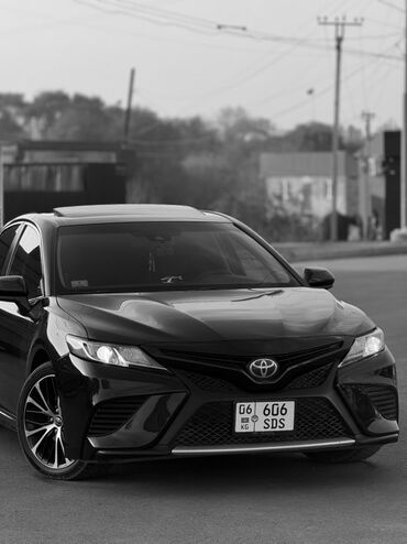 меняю скот на авто: Toyota Camry: 2017 г., 2.5 л, Автомат, Седан