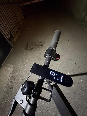 Elektrikli samokatlar: İşlənmiş Elektrik samokat 8", 251 - 350 Vt, 16 - 25 km/s, Ünvandan götürmə — 2