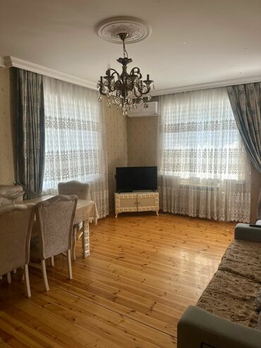 Словари: 🏡 Kirayə – 3 otaqlı mənzil 📍 Gəncə şəhəri, Qırmızı Novostroyka ✅