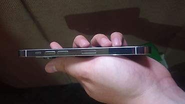 Apple iPhone: IPhone 14 Pro, цвет белый. 128гб памяти. акб 92%. фейс все работает — 3