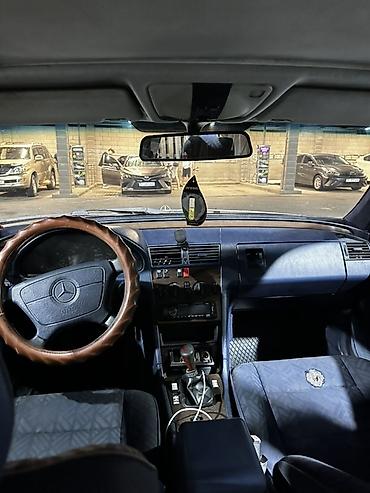 benz: Mercedes-Benz C-Class: 1994 г., 2.2 л, Механика, Бензин, Седан — 7