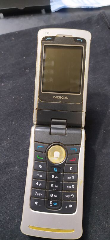 nokia 2600 classic: Nokia N73, 2 GB, rəng - Gümüşü, Düyməli