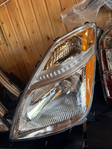 Faralar: Komplekt, Yaxın və uzaq vuran işıqlar Toyota, 2009 il, Analoq, Çin, Yeni