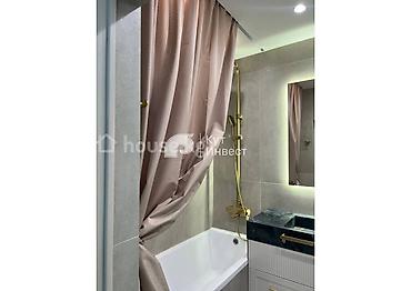 Продажа квартир: 2 комнаты, 78 м² — 7