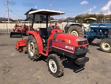 Тракторы МТЗ (Беларус): Продается японский трактор МТ24, руль гидравлика, 4 цилиндра, есть — 2