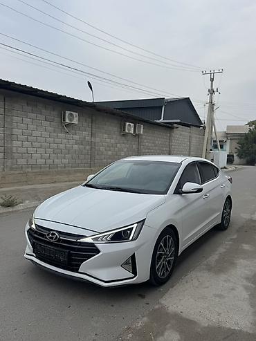 Hyundai Avante: 2019 г., 1.6 л, Вариатор, Бензин, Седан