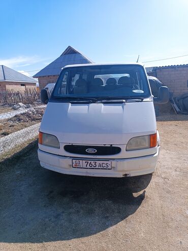 Ford: Ford Transit: 1996 г., 2.5 л, Механика, Дизель, Минивэн